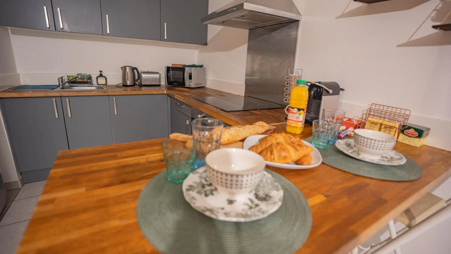 Appartement Tout Equipe A 3 Min Gare Annemasse - Ideal Famille Ou Pro - Parking Inclus Ville-la-Grand